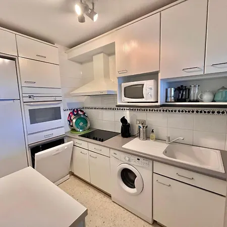 Confortable Avec Piscine En Bord De - Fr-1-716-64 Apartment Le Grau-du-Roi